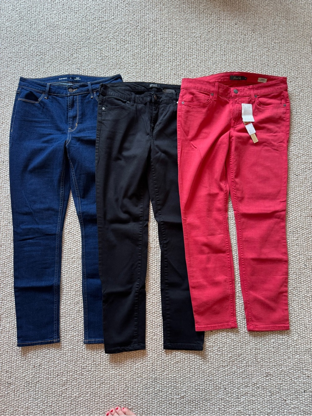 Women's Jeans bundle- old navy, buffalo and level 99